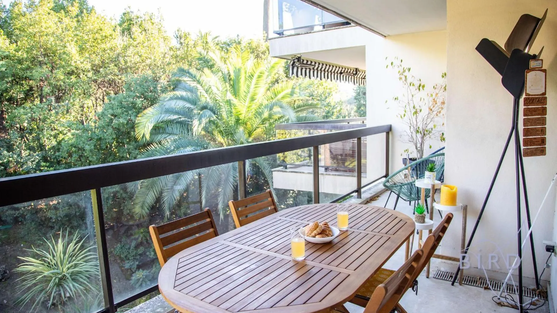 Superb Apartment With Pool Tennis & Parking Cannes France
